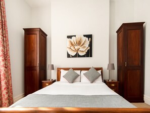 豪華雙人房, 1 張標準雙人床 | 高級寢具、Select Comfort 床墊、遮光窗簾/窗簾、免費 Wi-Fi