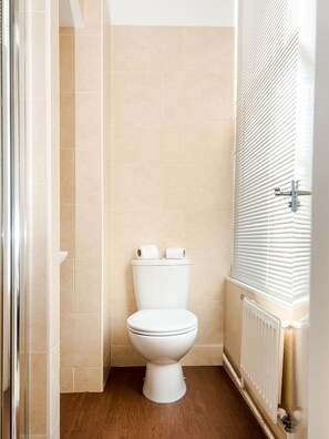 Bathroom - The Regency, Clifton Bristol by Belvilla (Bristol)