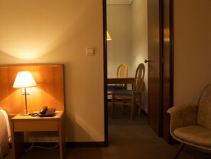In-room safe, desk, cots/infant beds, rollaway beds
