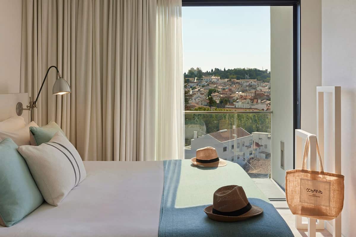 1 bedroom, minibar, in-room safe, desk