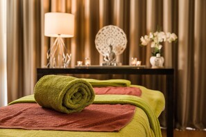 Couples treatment rooms, sauna, hot tub, steam room, body treatments - Hotel Do Parque - Congress & SPA (Sao Pedro do Sul)