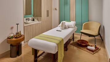 Massage Thụy Điển, dịch vụ massage
