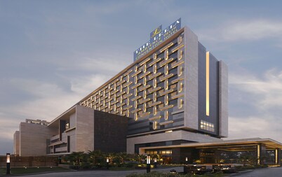 The Leela Ambience Convention Hotel Delhi 