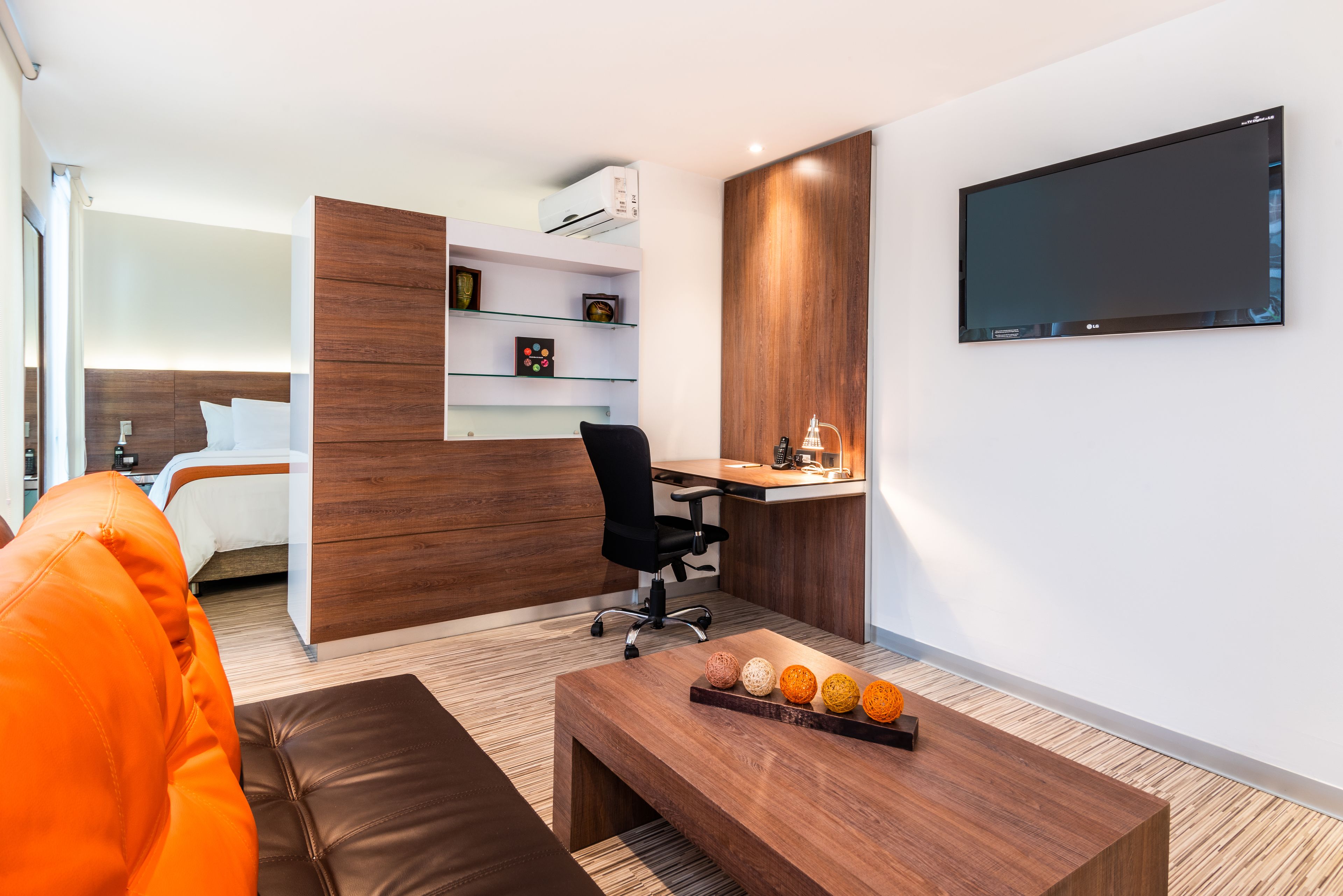 junior suite, 1 king bed, non smoking | 1 bedroom, egyptian cotton sheets, premium bedding, down duvets