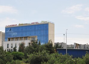 Exterior - Hotel Shine Palace (Tbilisi)
