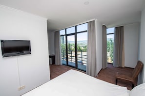 Family Room | View from room - Hotel Shine Palace (Tbilisi)