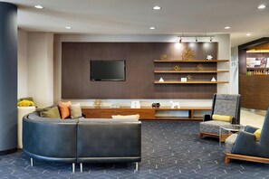 Lobby lounge - Courtyard by Marriott Houston NASA/Clear Lake (Houston)