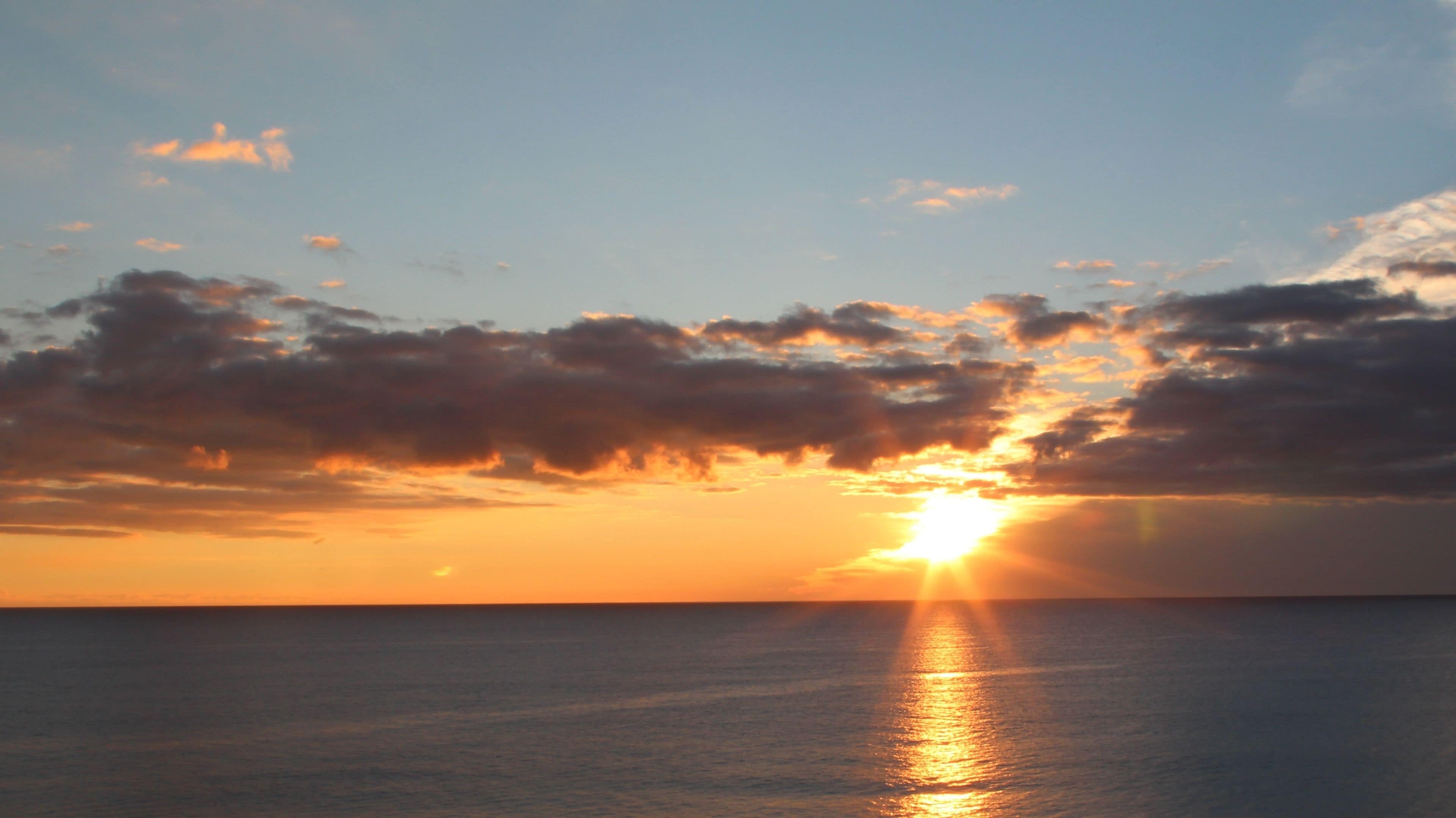 suite, 1 king bed, non smoking (whirlpool in bath) | beach/ocean view