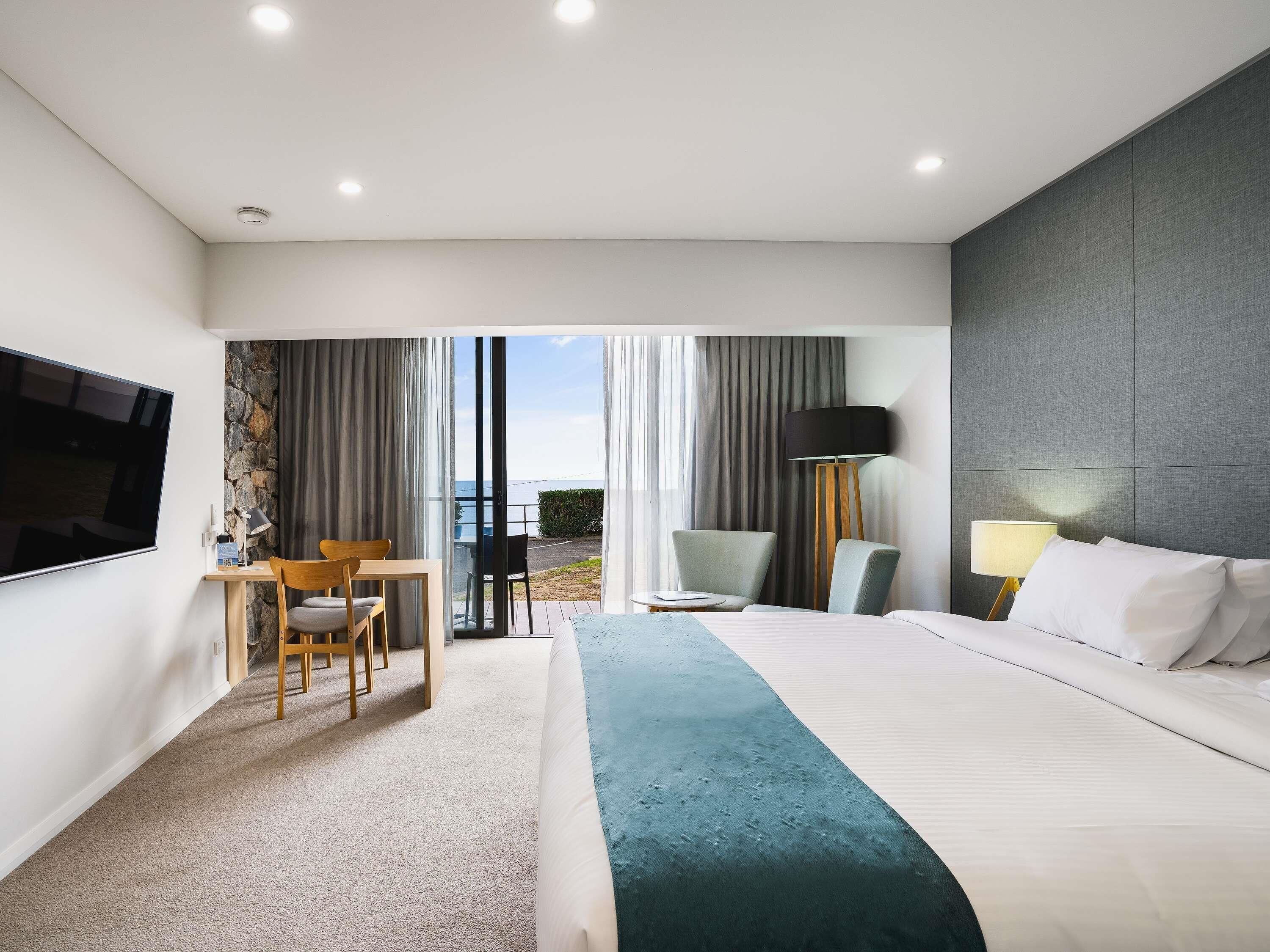 Chambre Exécutive, 1 très grand lit, vue océan