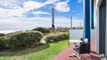 Executive Room, 1 King Bed, Ocean View