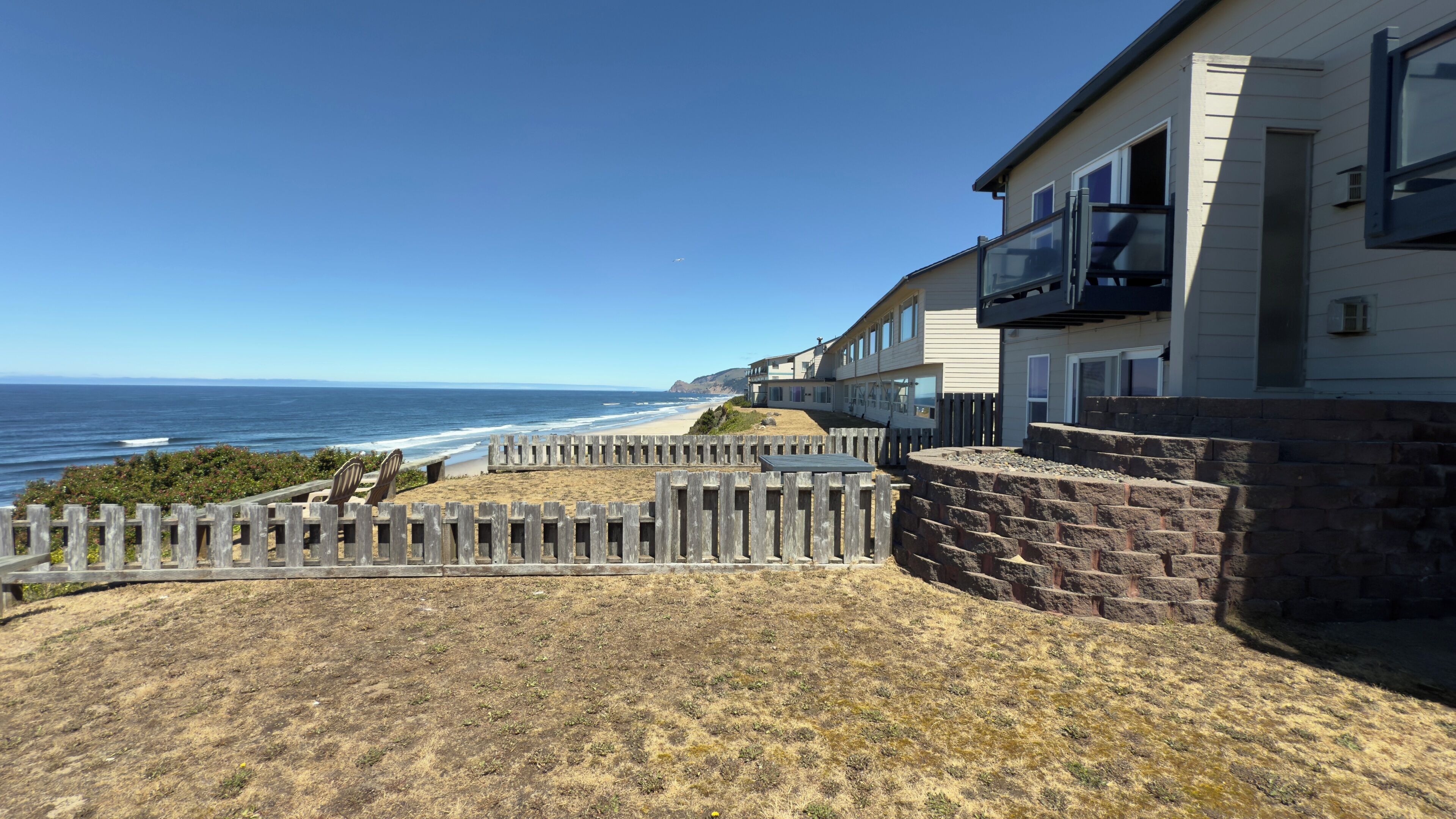 Ocean View Romantic Suite, 1 King Bed, Jetted Tub(Stairs, No Kids/Pets) | Terrasse/Patio