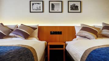 In-room safe, desk, free WiFi, bed sheets