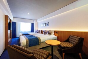 In-room safe, desk, free WiFi, bed sheets - HOTEL MYSTAYS PREMIER Hamamatsucho (Tokyo)