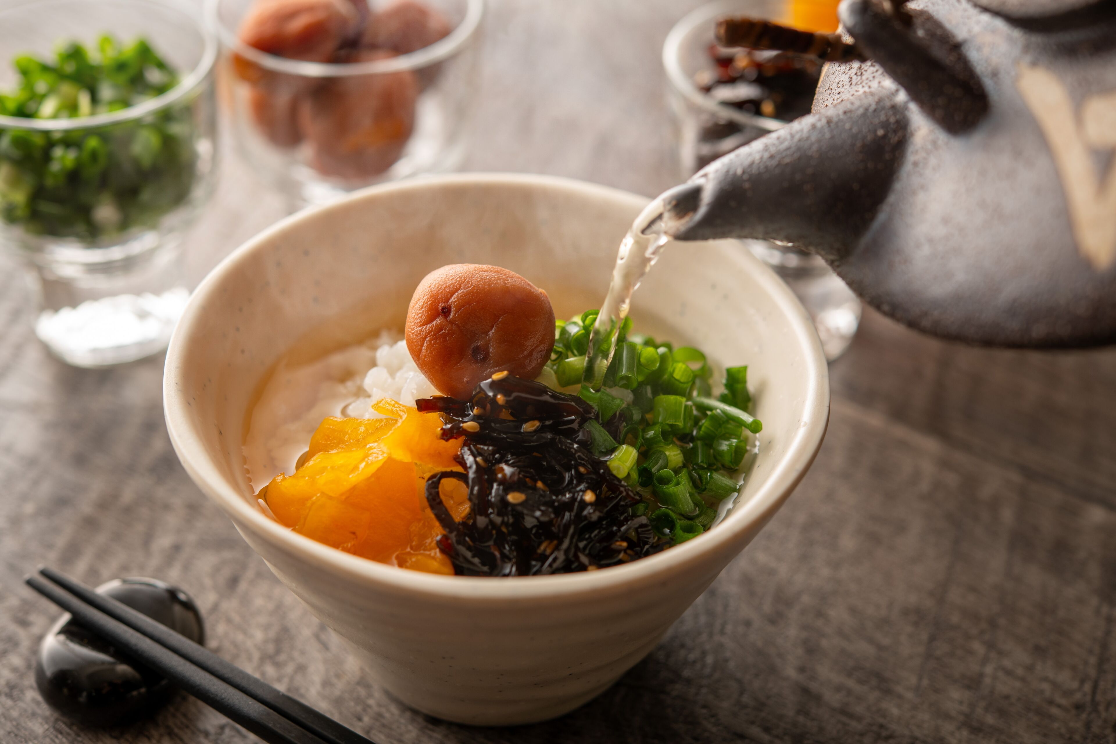 daily buffet breakfast (jpy 1800 per person)