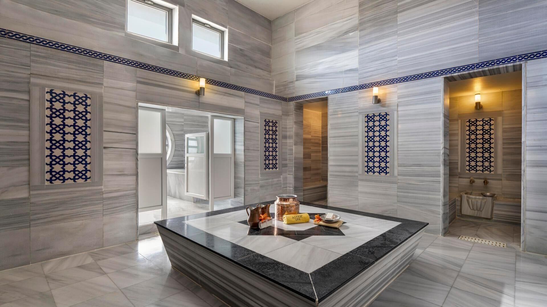 Espace de soins pour les couples, sauna, hammam, soins corporels