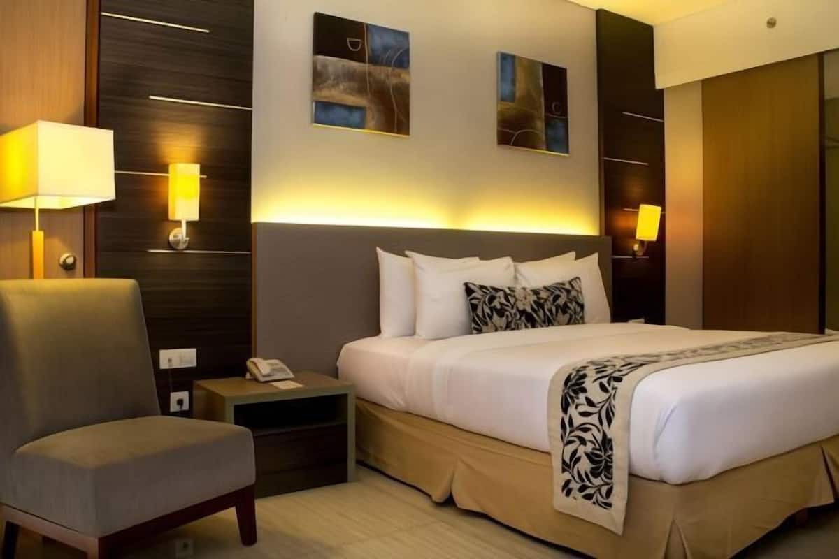Két bảo mật tại phòng, giường gấp/giường phụ (phụ phí)