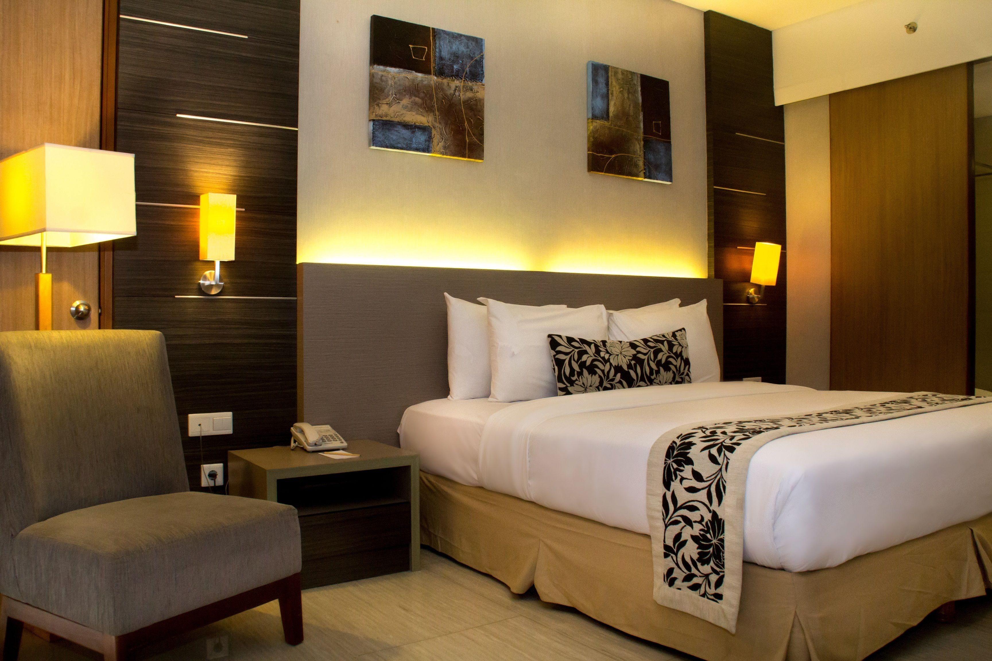 Deluxe Room | In-room safe, rollaway beds, free WiFi