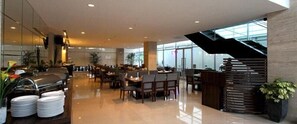 Dining - Verona Palace Hotel Bandung (Bandung)