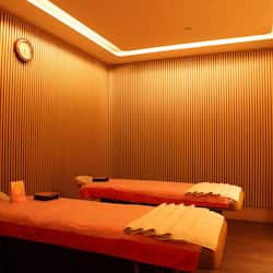 Phòng trị liệu đôi, phòng tắm hơi, bồn tắm thủy lực, phòng xông hơi