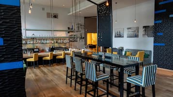 Bar (di hartanah)