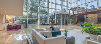 Radisson Blu Plaza Hotel Hyderabad Banjara Hills