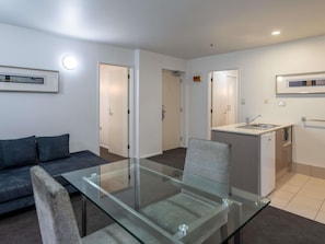 Apartment, 2 Bedrooms, Kitchen