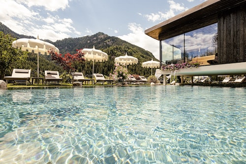 ALPIN GARDEN LUXURY MAISON & SPA