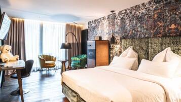 Biancheria da letto di alta qualità, materassi in memory foam, minibar