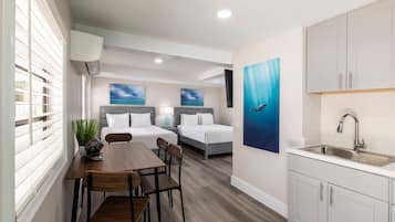 Deluxe Double Room | 1 bedroom, individually decorated, individually furnished