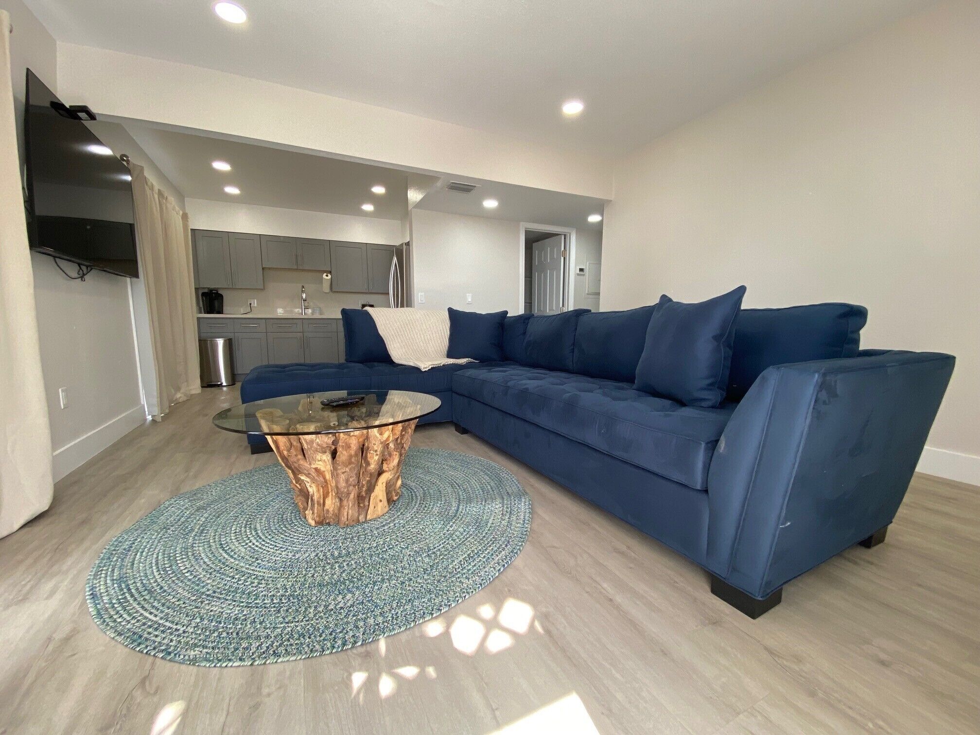 Premium Suite, 2 Bedrooms, Oceanfront | Living area | 32-inch TV with cable channels