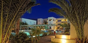 Property grounds - Meropi Hotel & Apartments (Hersonissos)
