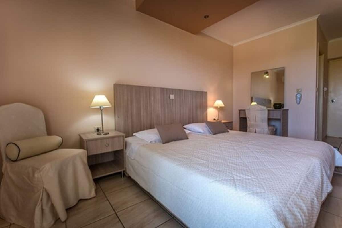 Caja de seguridad en la habitación, escritorio y insonorización
