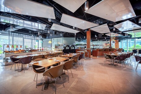Dorsett Changi City Singapore - Image 40