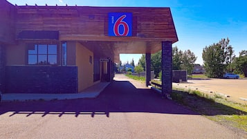 Entrada de la propiedad