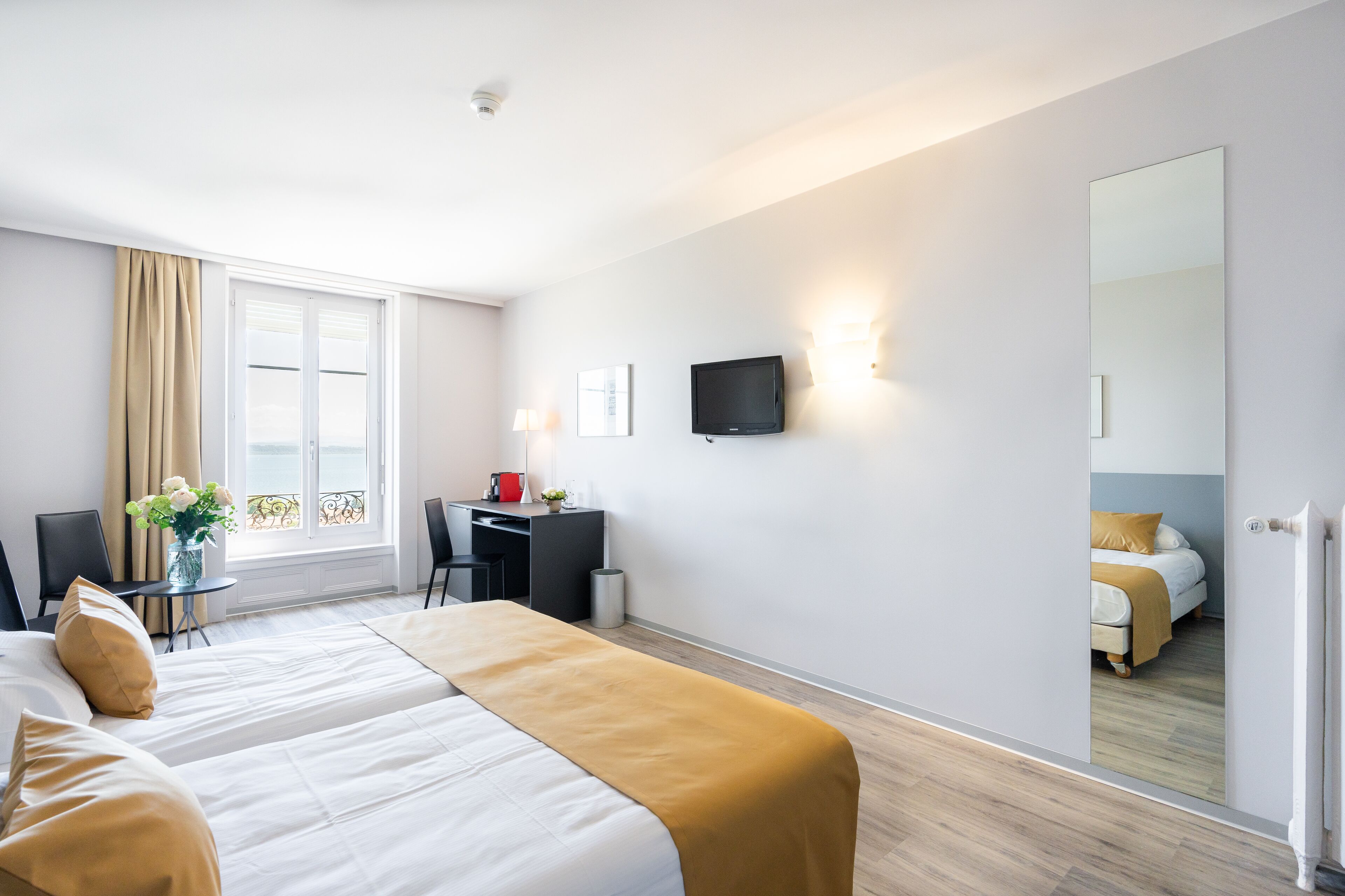 room, 2 single beds, lake view | in-room safe, desk, soundproofing, free cots/infant beds