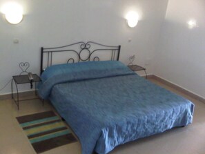 Standard Single Room | Egyptian cotton sheets, Tempur-Pedic beds, minibar, in-room safe - La Voile d'Or (Dakar)