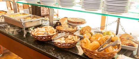 Dagelijks ontbijtbuffet inbegrepen