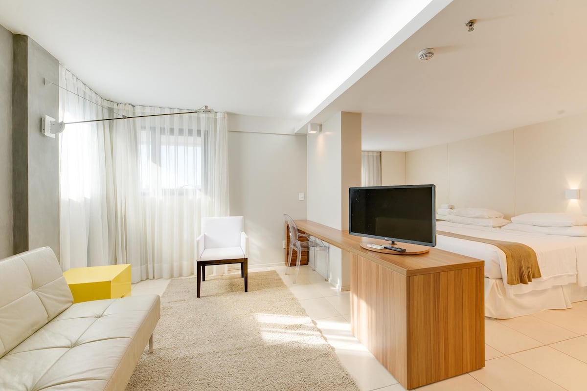 1 chambre, surmatelas, minibar, coffres-forts dans les chambres