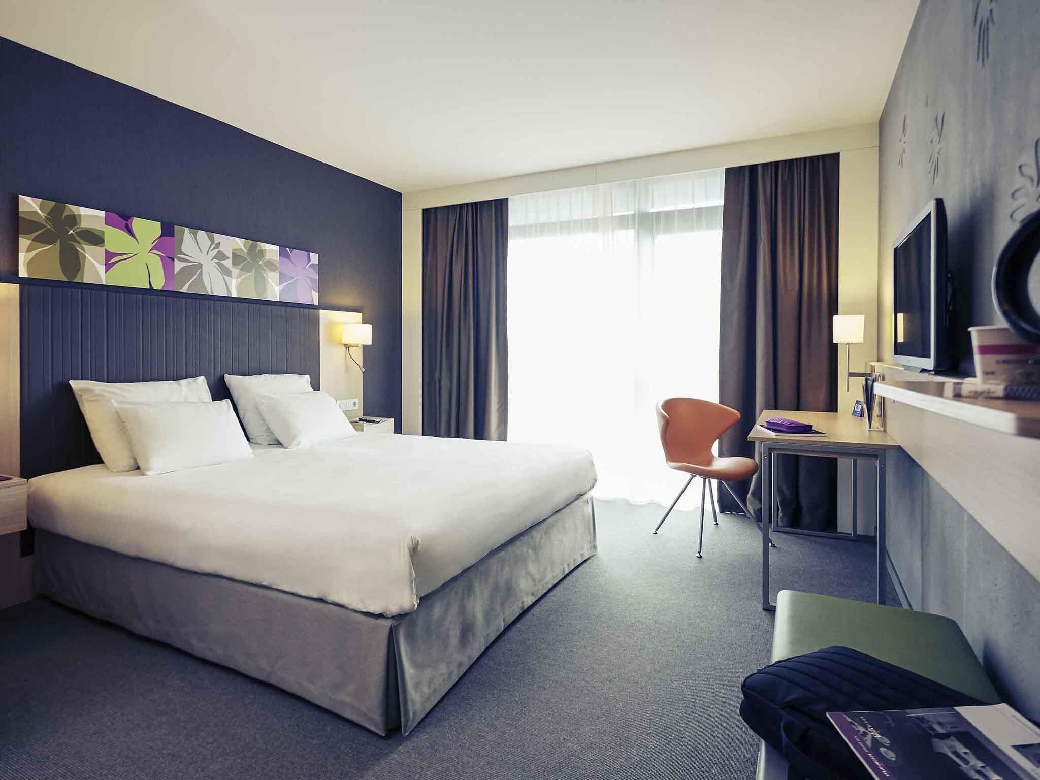 Classic Room, 1 Double Bed | Premium bedding, pillowtop beds, minibar, in-room safe