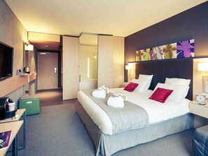 Privilege, Habitación estándar, 1 cama doble con sofá cama | Ropa de cama de alta calidad, colchones con acolchado adicional, minibar