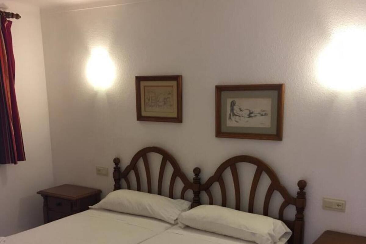 Classic Apartment, 1 Bedroom, Balcony | In-room safe, desk, laptop workspace, bed sheets