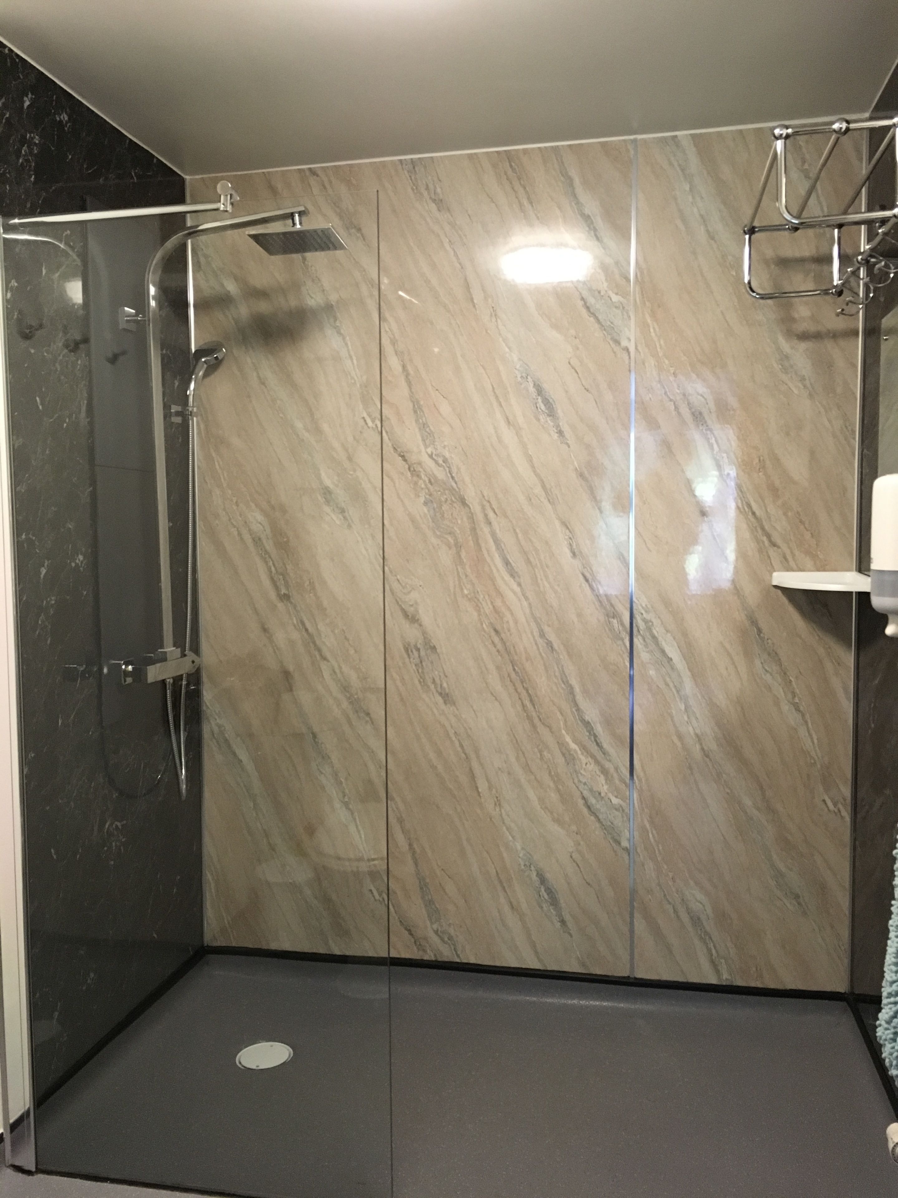 Bathroom shower