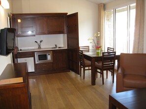 LCD TV, DVD player - Hotel Obaga Blanca (Canillo)