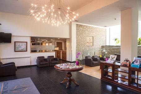 Lobby. Hotel Obaga Blanca