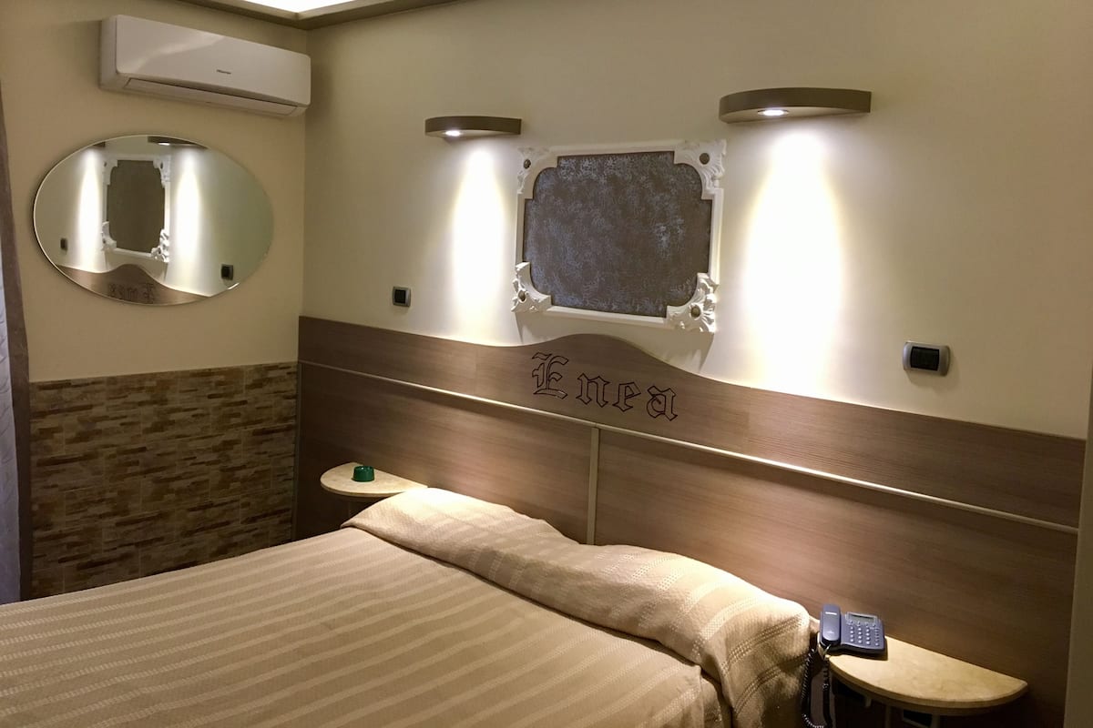 Select Comfort beds, minibar, in-room safe, individually decorated