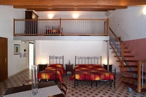 Quadruple Room | Desk, free cribs/infant beds, rollaway beds, free WiFi - Affittacamere Ca' Marcello (Monselice)