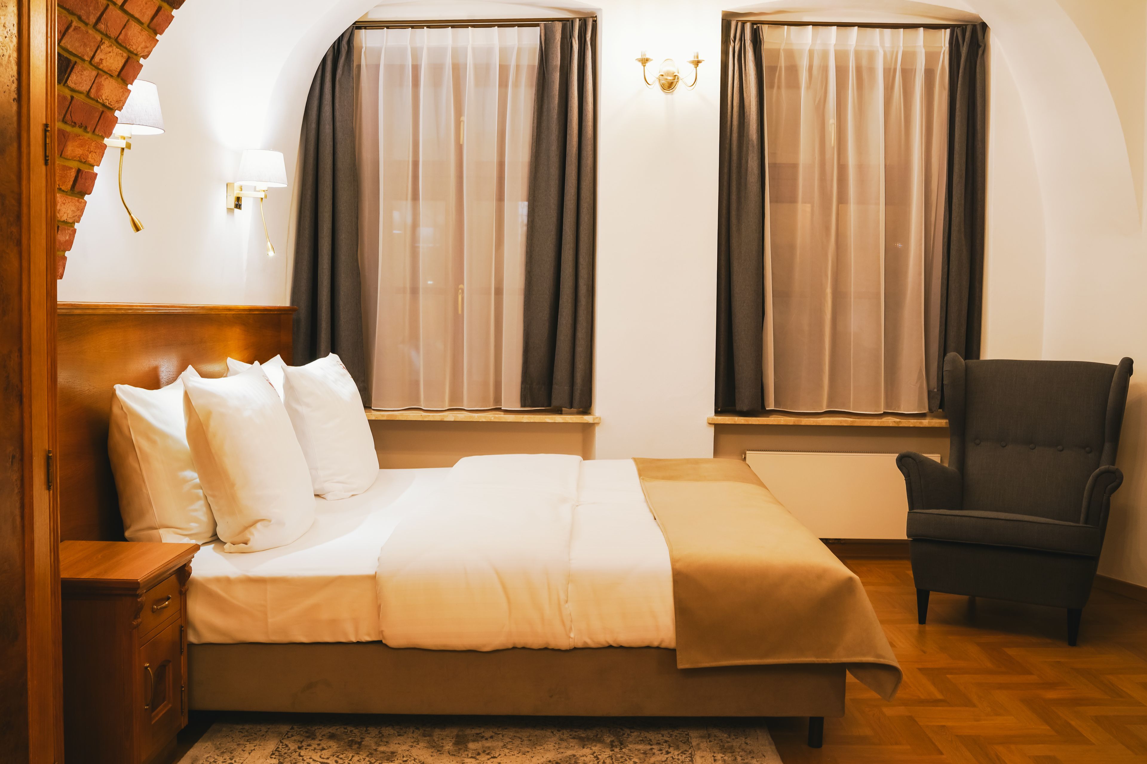 Superior Apartment (for 2) | Minibar, in-room safe, desk, blackout drapes