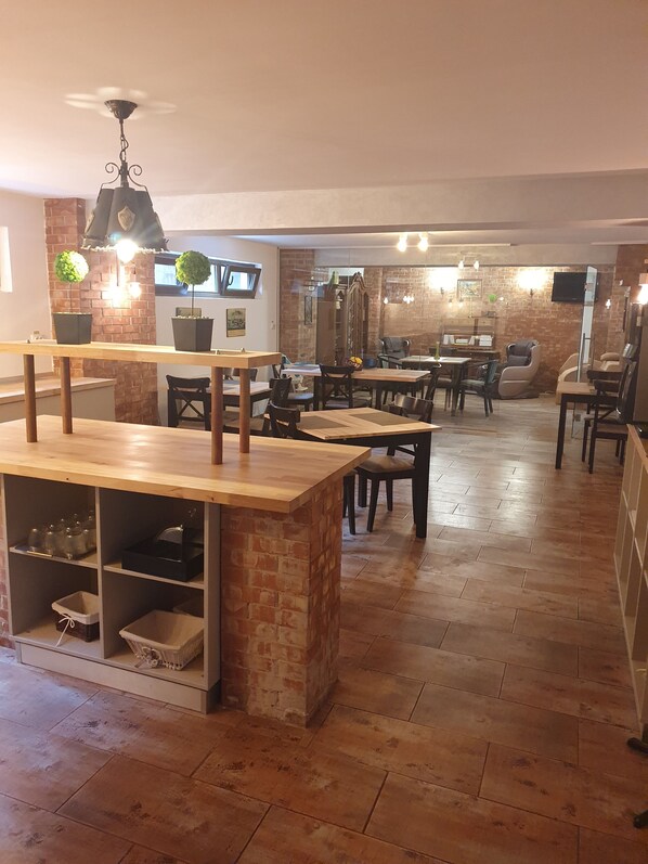 Restaurant - Belleville (Iasi)