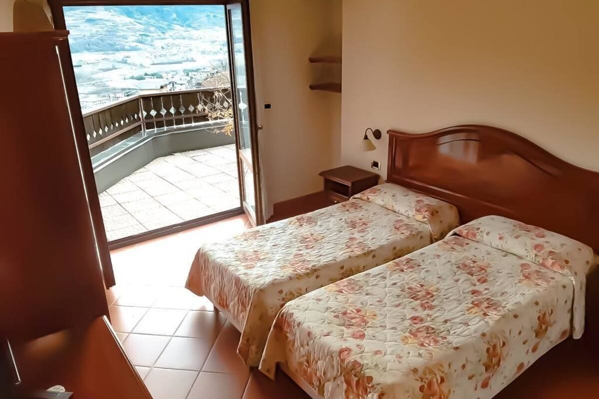 business double room single use, mountain view | select comfort beds, individually furnished, desk, cots/infant beds