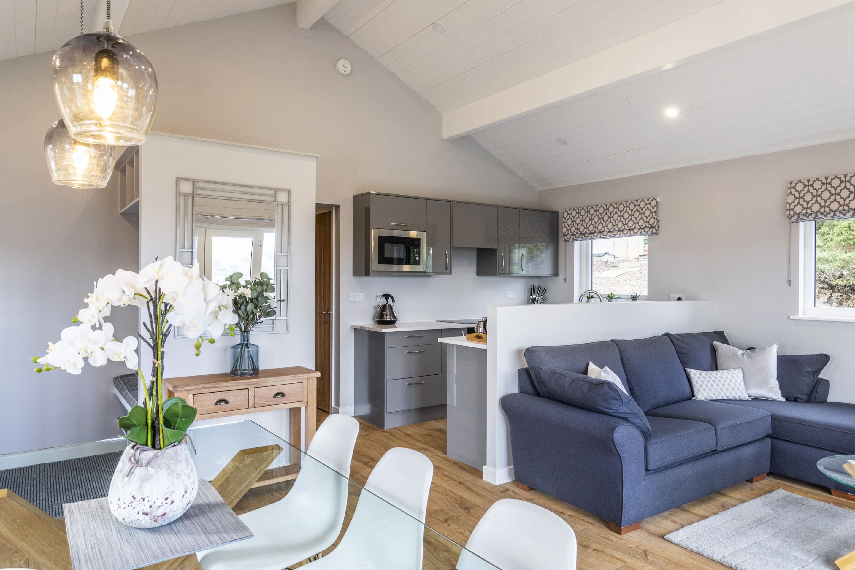 Deluxe Cabin, Accessible, Ensuite (Woodside lodge) | Lounge
